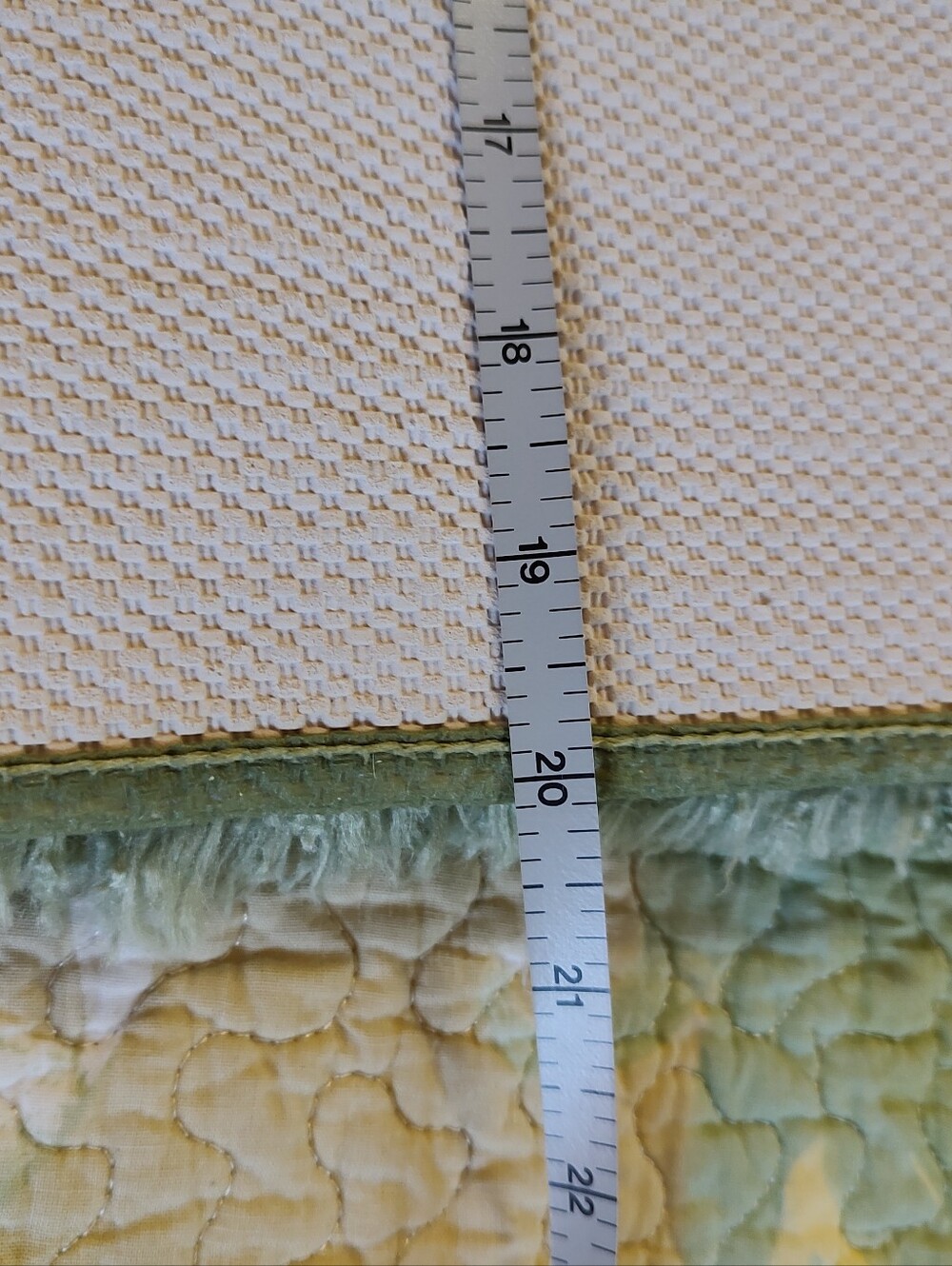 Set Of 2 Plush Rugs - Picture 7 of 8